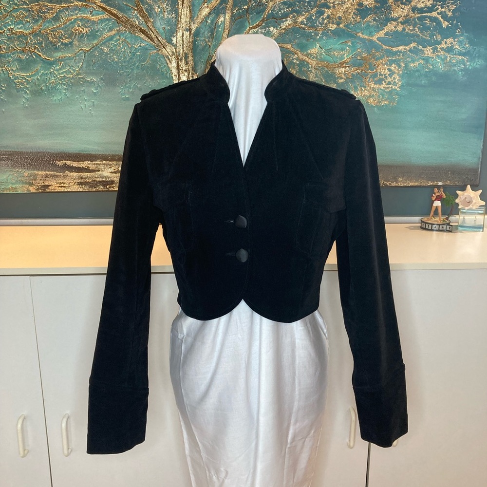 Bolero style fitted jacket